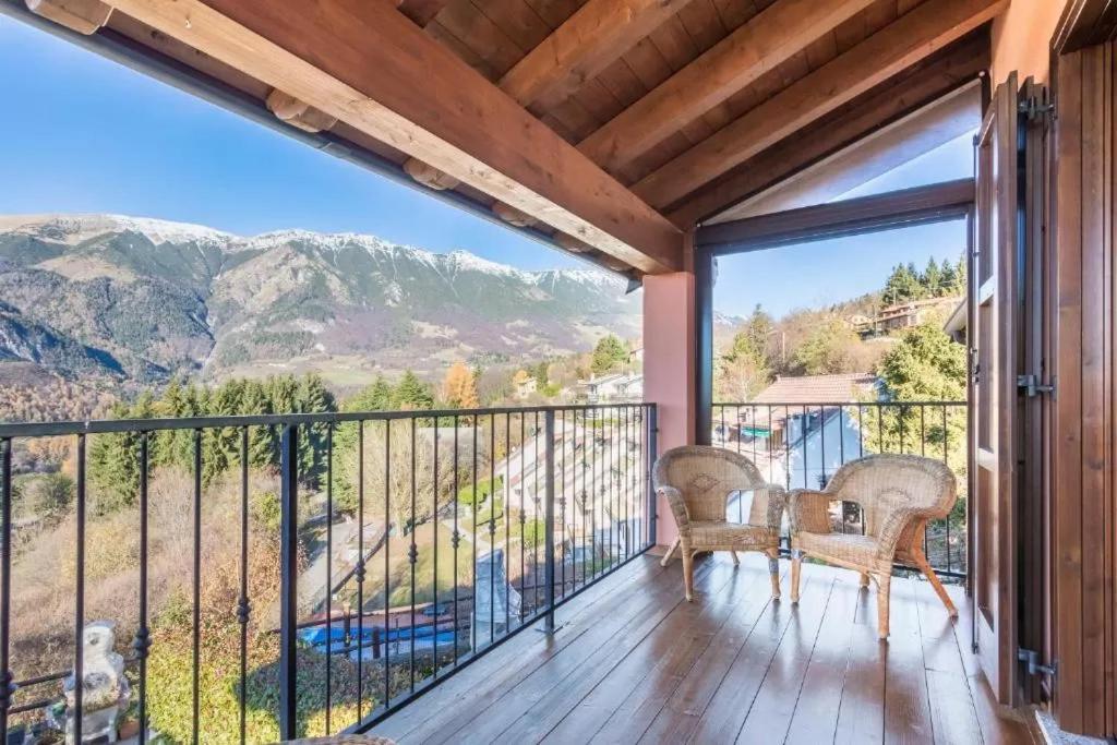 Casa Vacanze Rosalba Ferrara di Monte Baldo Extérieur photo